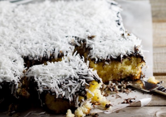 Lamington Cake