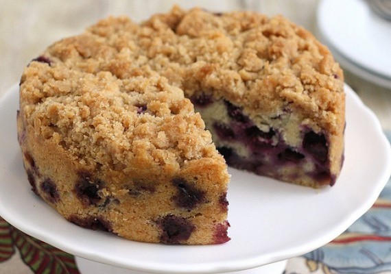 Blueberry Buckle Cake