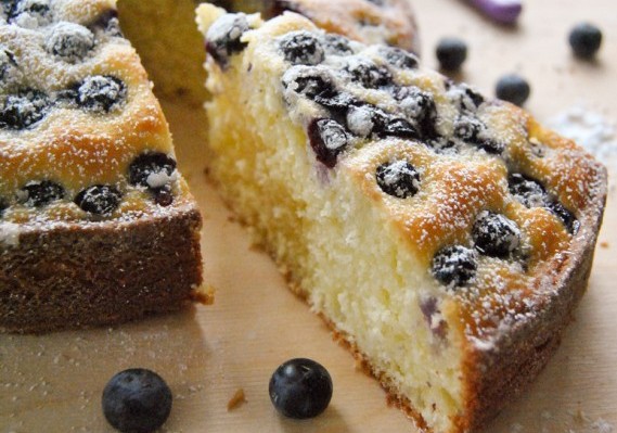 Blueberry and Ricotta Cake