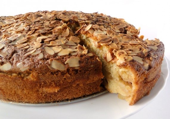 Apple Cinnamon Cake