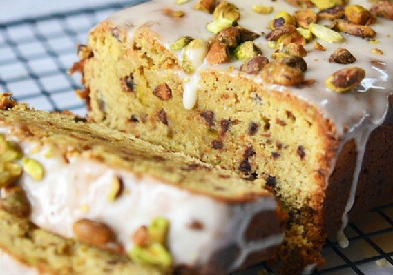 Chocolate Chip Pistachio Pound Cake