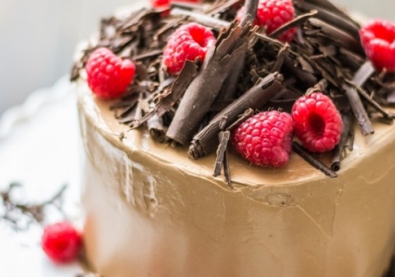 Chocolate Raspberry Cake