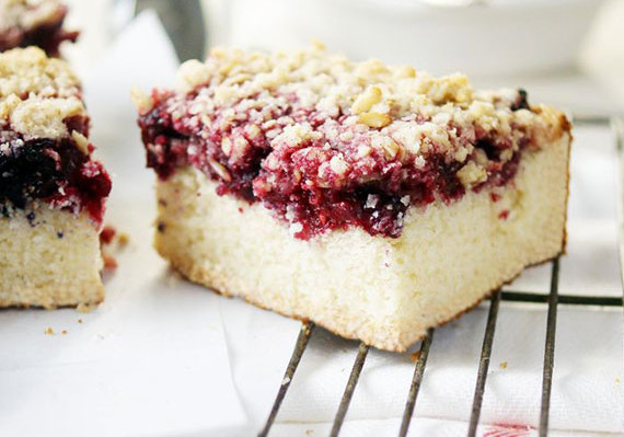 Streusel Cake Recipe - Easy Berry Streusel Cake