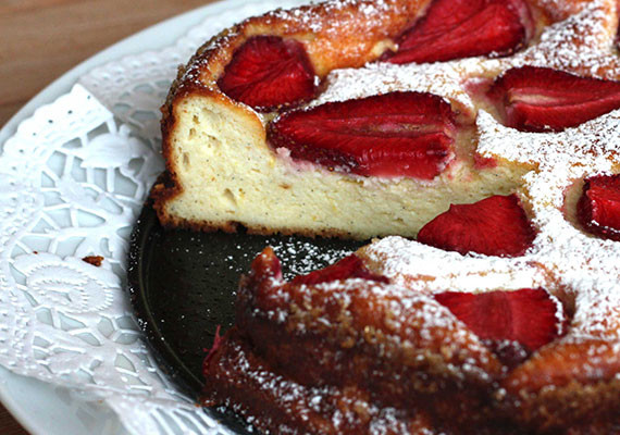 Strawberry Ricotta Cake Recipe