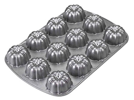 Nordic Ware Pro Cast Multi Mini Bundt Pan - Peaches 2 Peaches