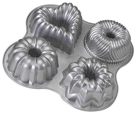 Nordic Ware Pro Cast Multi Mini Bundt Pan - Peaches 2 Peaches