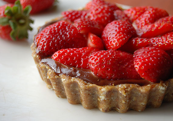 Healthy-Chocolate-Tart-Close-Up