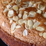 Honey and Almond Cake